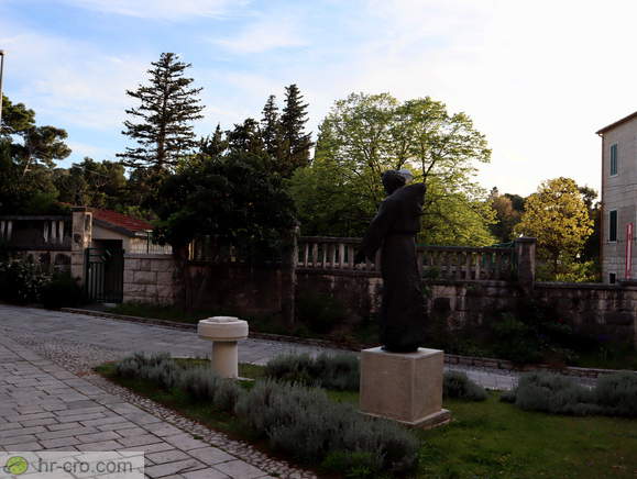 Monument to the Franciscan at Franciscan Monastery